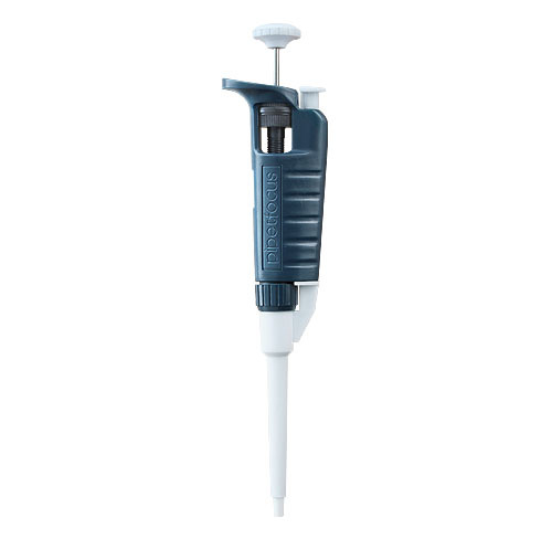 Micropipettes — Laboratory supplied by Philmed Supplies Inc.