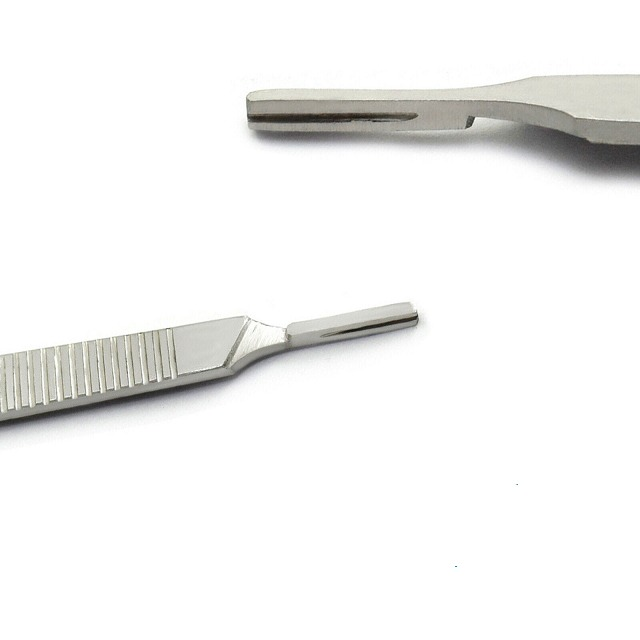 Scalpel Handles — Surgical Instruments supplied by Philmed Supplies Inc.